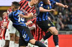 -包含意大利足球盛况空前，各队实力均衡的词条