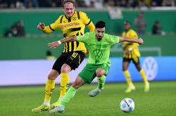 英雄联盟总决赛门票-沃尔夫斯堡遭遇瑞士球队猛攻，客场失利