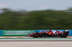 英雄联盟总决赛时间-迈凯伦碾压索伯车队，勒克莱尔带队取胜