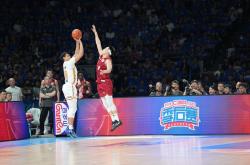 -包含北京队客场战胜福建男篮，保持胜利势头的词条