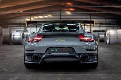 英雄联盟总决赛时间-石油管道上的足球战争，当排名争夺成为资源博弈的延伸