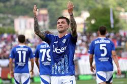 英雄联盟总决赛-科索沃球员备战国际足联锦标赛