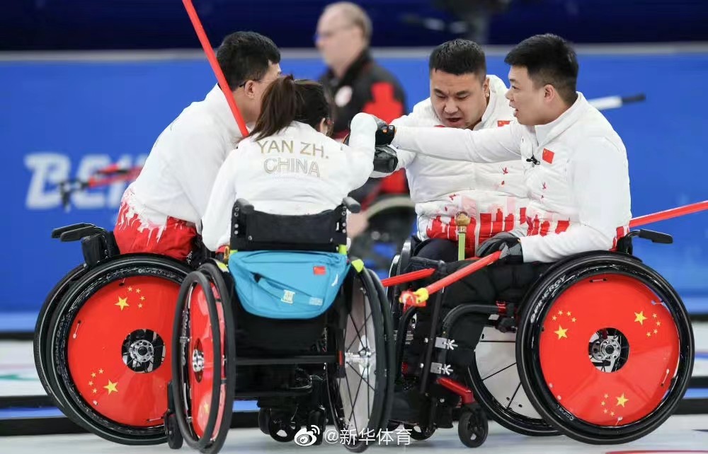 运动员夺冠背后故事，感人至深