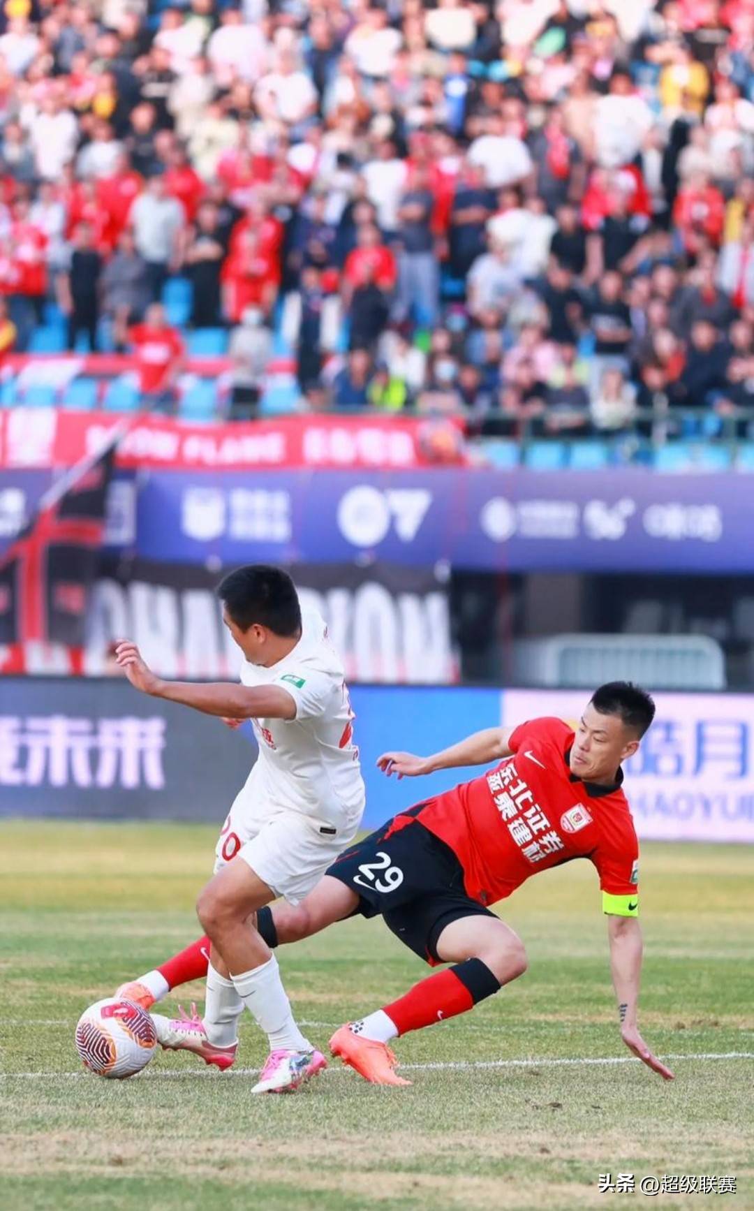 长春亚泰迎来挑战，全队备战的简单介绍