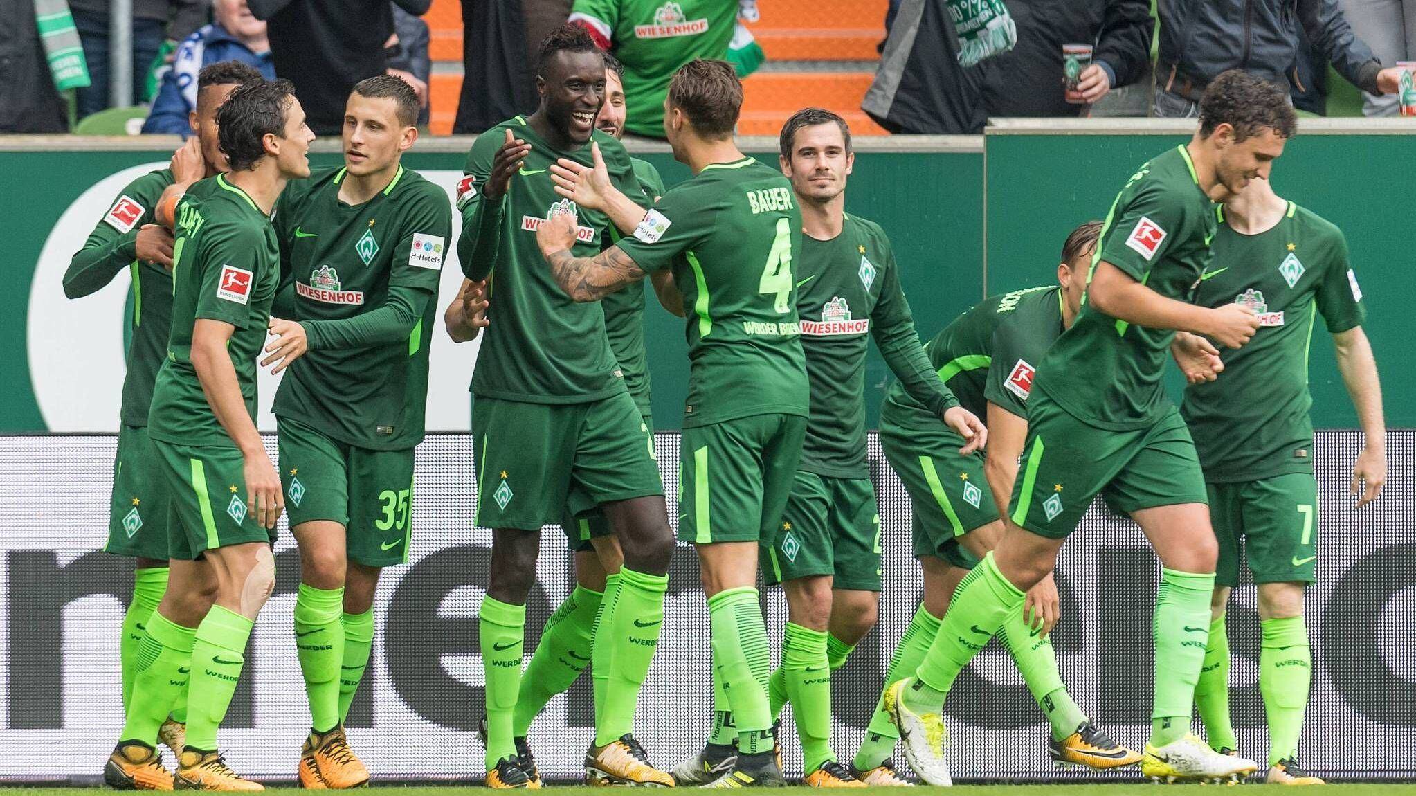 曼城与门兴格拉德巴赫交锋,必有精彩 曼城与门兴格拉德巴赫交锋,必有精彩