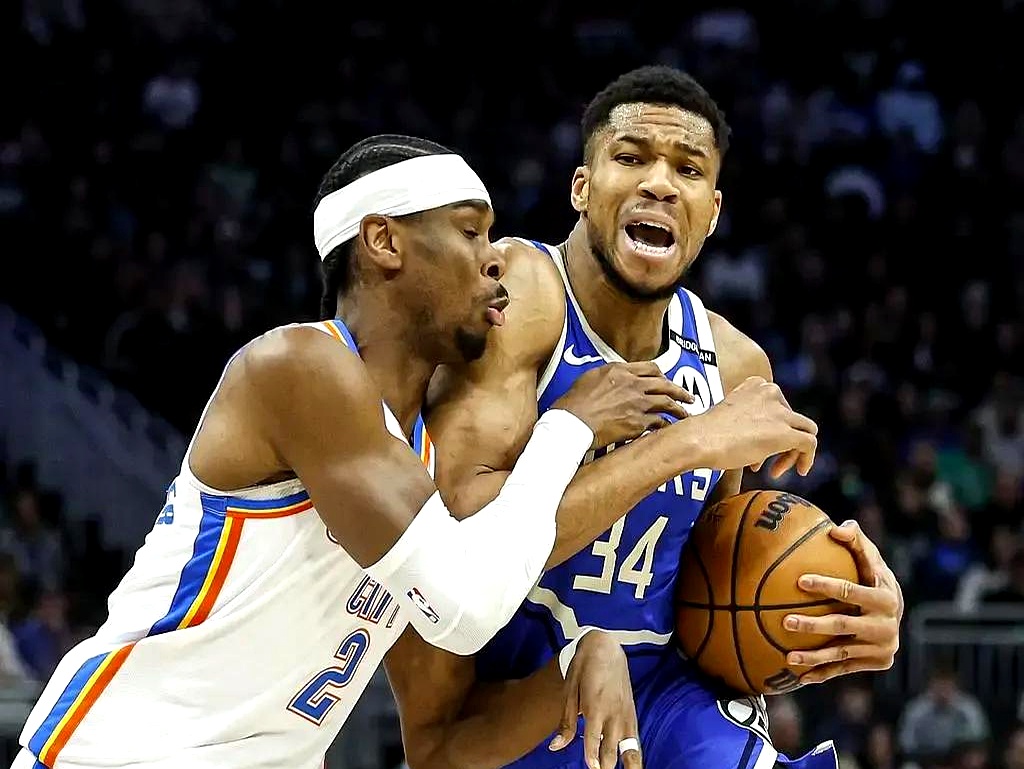 爵士轻取加拿大男篮，加里纳利关键制胜