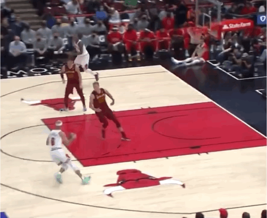 包含山西队完胜骑士，拉文高光表现的词条