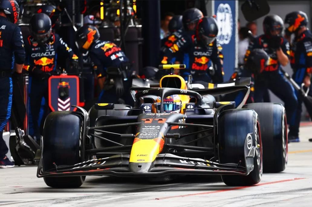 红牛二队绝杀梅赛德斯,佩雷兹关键制胜的简单介绍 红牛二队绝杀梅赛德斯,佩雷兹关键制胜的简单介绍