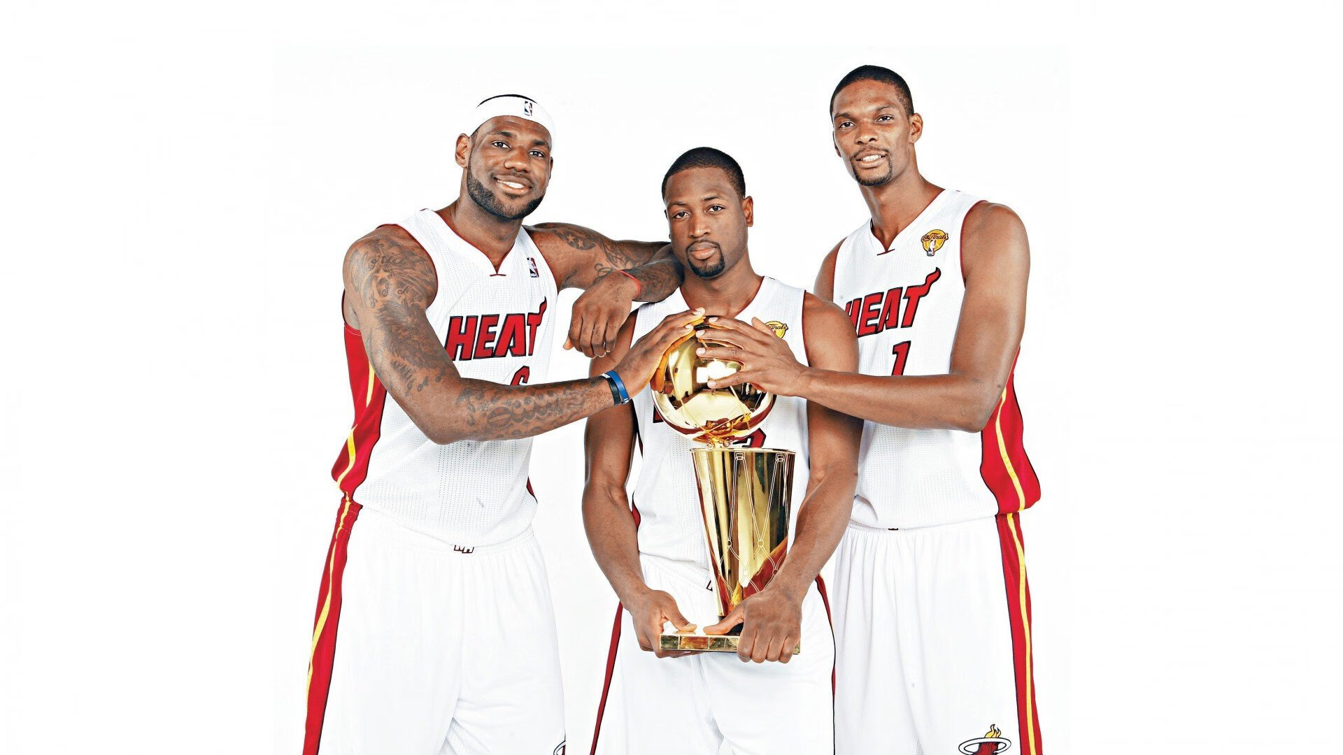 当巴塞罗那的怒火遇上马赛的地中海月光,那个夜晚,足球如何重绘欧洲地图?