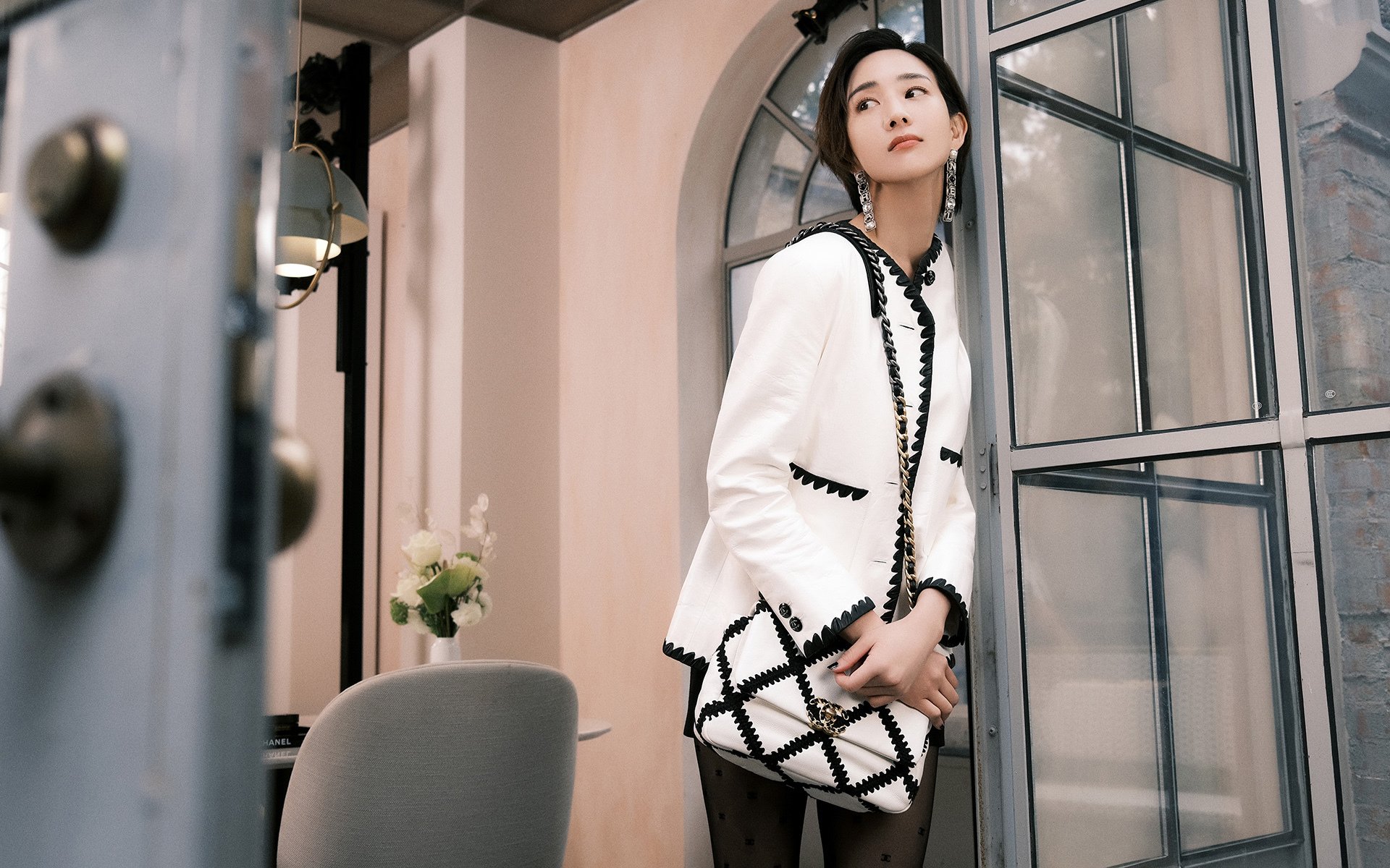 东决无声处惊雷，那个夜晚，世界记住了一个叫奥斯梅恩的年轻人